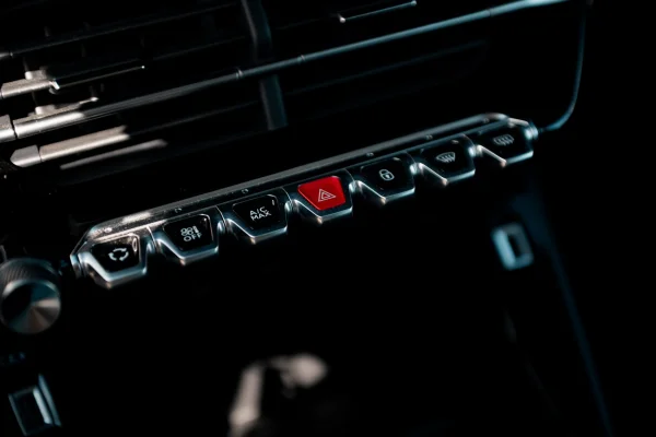 Foto 17 van fotogallerij Peugeot Peugeot 208 1.2 PureTech Active Pack uit 2023