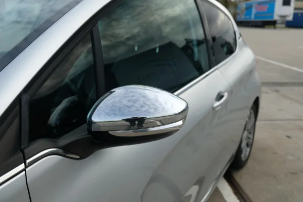 Foto 11 van fotogallerij Peugeot 208 1.6VTi uit 2012