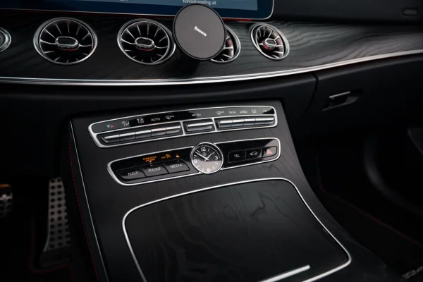 Foto 27 van fotogallerij Mercedes-Benz E53 AMG uit 2019