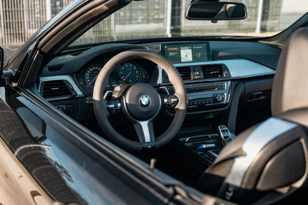 Foto 19 van fotogallerij BMW 440i Cabrio uit 2017