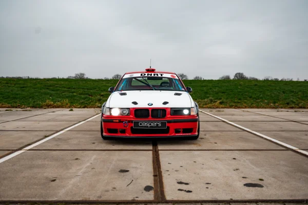 Foto 6 van fotogallerij BMW E36 330i Compact uit 1995