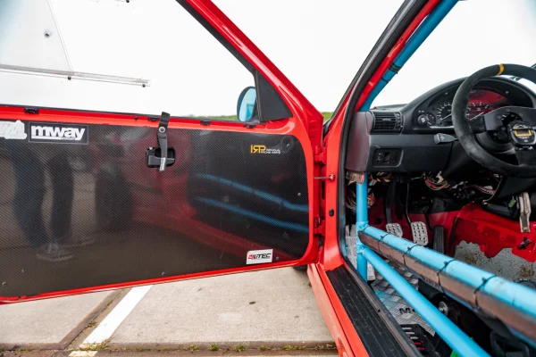 Foto 20 van fotogallerij BMW E36 330i Compact uit 1995