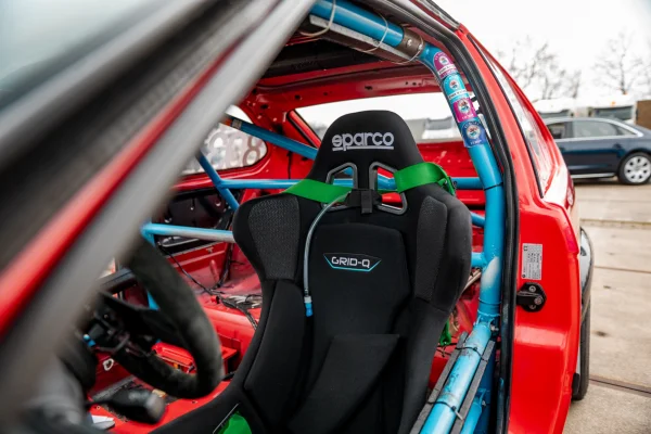 Foto 23 van fotogallerij BMW E36 330i Compact uit 1995