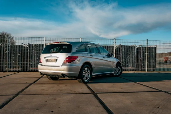 Foto 1 van fotogallerij Mercedes-Benz R-Klasse uit 2007