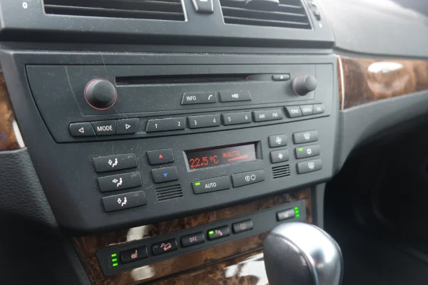 Foto 23 van fotogallerij BMW X3 xDrive25i uit 2009