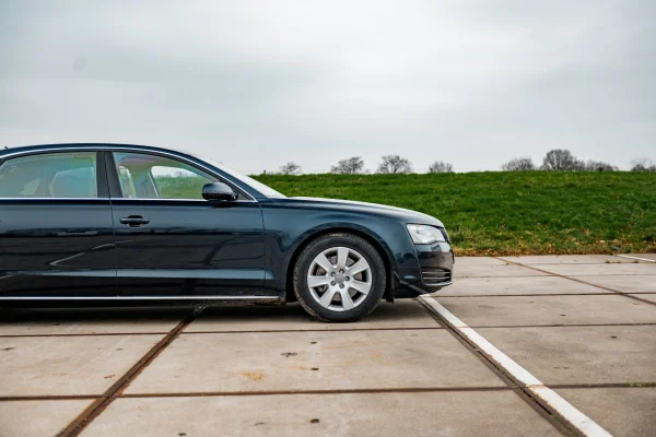 Foto 4 van fotogallerij Audi A8L uit 2011