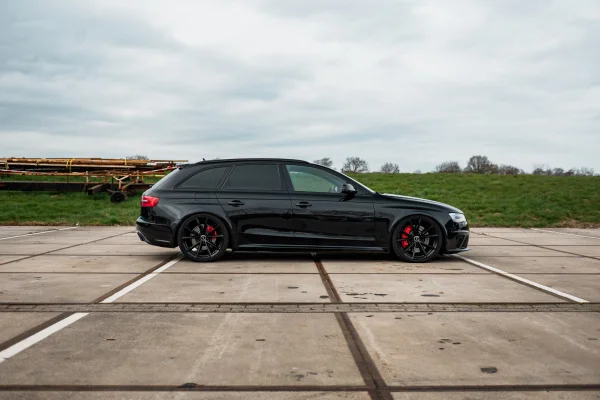 Foto 4 van fotogallerij Audi RS4 Avant uit 2013