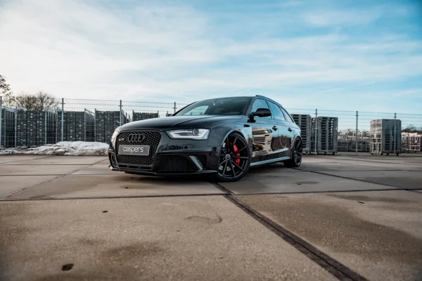 Foto 6 van fotogallerij Audi RS4 Avant uit 2013