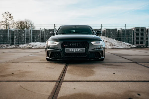 Foto 8 van fotogallerij Audi RS4 Avant uit 2013