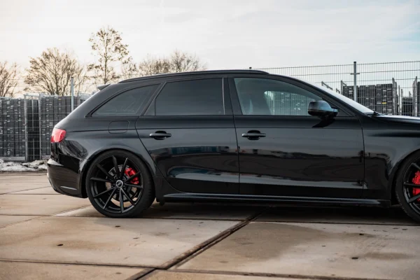 Foto 14 van fotogallerij Audi RS4 Avant uit 2013