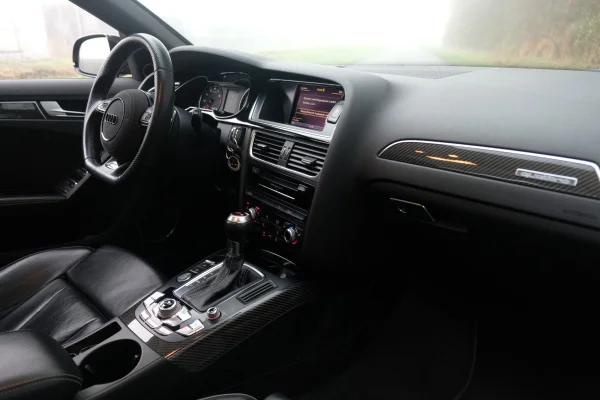 Foto 6 van fotogallerij Audi RS4 Avant uit 2013