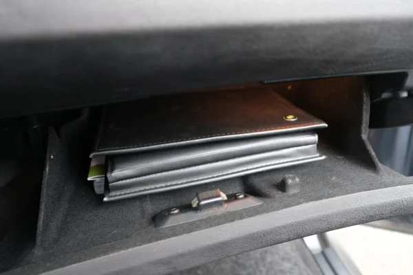 Foto 20 van fotogallerij BMW X5 4.4i V8 uit 2001