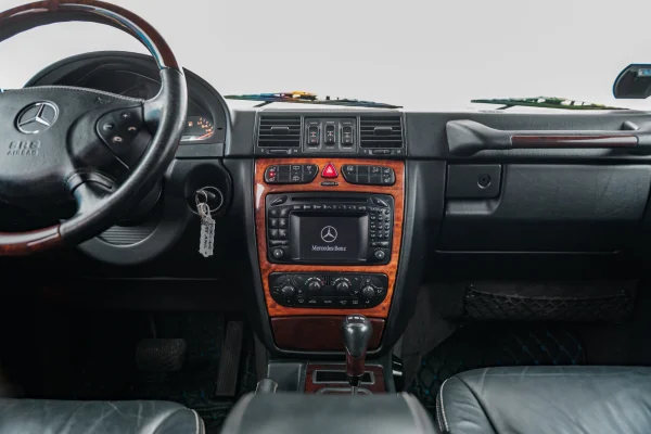 Foto 10 van fotogallerij Mercedes-Benz G55 AMG uit 2005