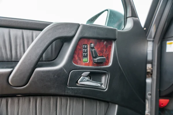 Foto 19 van fotogallerij Mercedes-Benz G55 AMG uit 2005