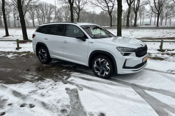 Foto 3 van fotogallerij Skoda Kodiaq 1.5TSi iV (PHEV) Sportline uit 2025