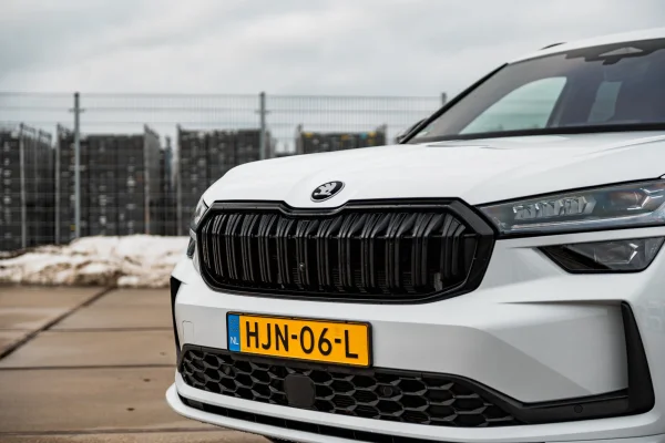 Foto 4 van fotogallerij Skoda Kodiaq 1.5TSi iV (PHEV) Sportline uit 2025