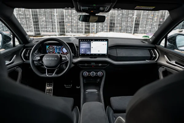 Foto 2 van fotogallerij Skoda Kodiaq 1.5TSi iV (PHEV) Sportline uit 2025