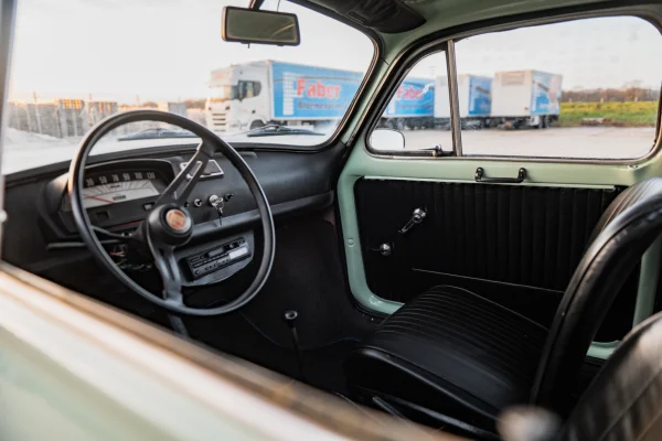 Foto 4 van fotogallerij Fiat 500 L uit 1973