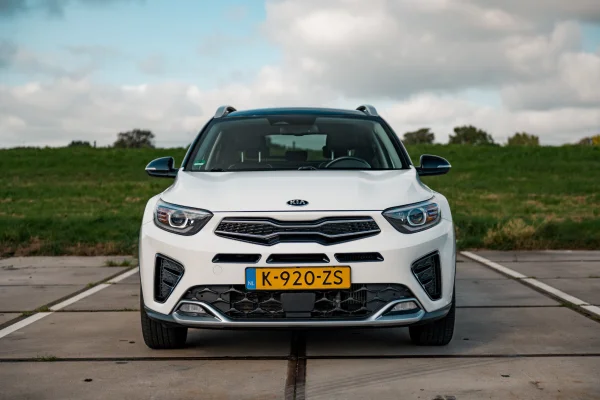 Foto 3 van fotogallerij Kia Stonic 1.0 T-GDi 120PK MHEV GT-Line uit 2021