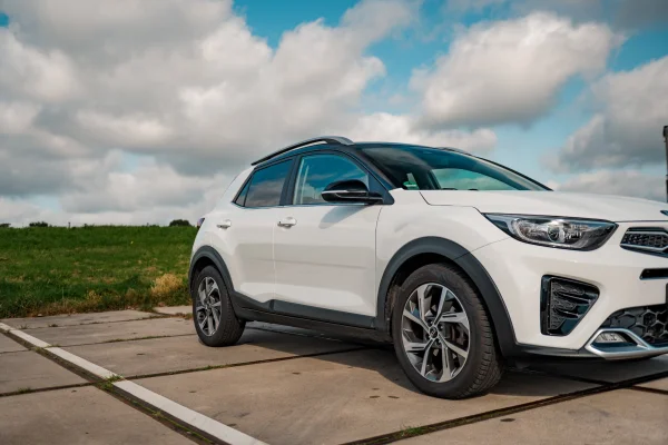 Foto 8 van fotogallerij Kia Stonic 1.0 T-GDi 120PK MHEV GT-Line uit 2021