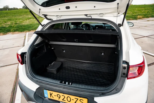 Foto 20 van fotogallerij Kia Stonic 1.0 T-GDi 120PK MHEV GT-Line uit 2021