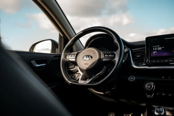 Foto 22 van fotogallerij Kia Stonic 1.0 T-GDi 120PK MHEV GT-Line uit 2021