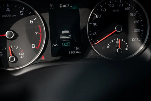 Foto 28 van fotogallerij Kia Stonic 1.0 T-GDi 120PK MHEV GT-Line uit 2021