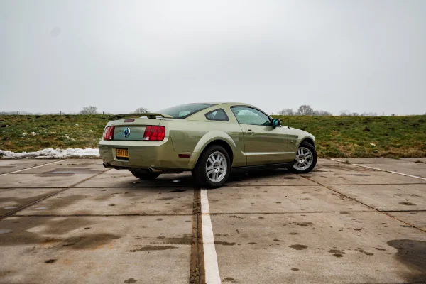 Foto 4 van fotogallerij Ford Mustang uit 2005