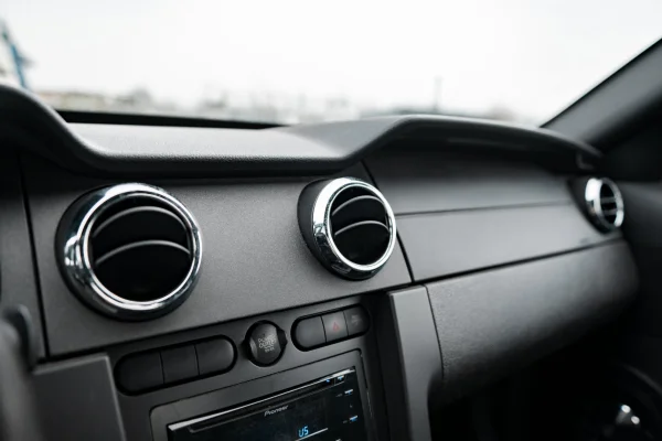 Foto 13 van fotogallerij Ford Mustang uit 2005