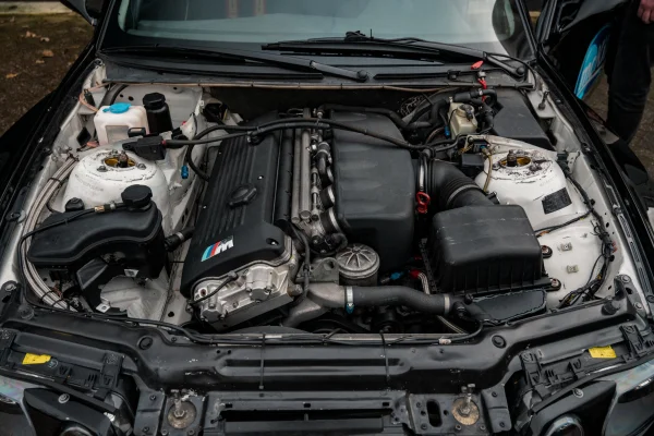 Foto 7 van fotogallerij BMW E46 Compact M3 uit 2001