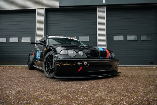 Foto 3 van fotogallerij BMW E46 Compact M3 uit 2001