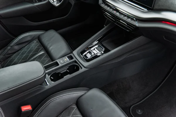 Foto 22 van fotogallerij Skoda Octavia 1.4TSi iV (PHEV) RS uit 2022