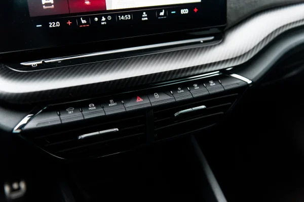 Foto 26 van fotogallerij Skoda Octavia 1.4TSi iV (PHEV) RS uit 2022