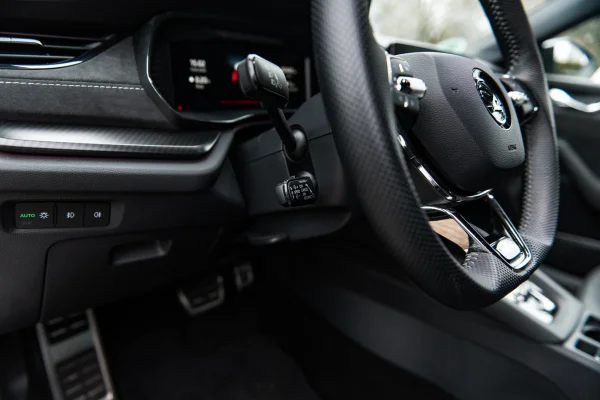 Foto 33 van fotogallerij Skoda Octavia 1.4TSi iV (PHEV) RS uit 2022