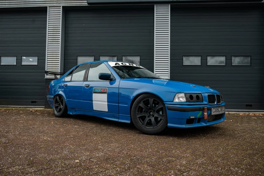 Foto 0 van fotogallerij BMW E36 325i Raceauto uit 1992