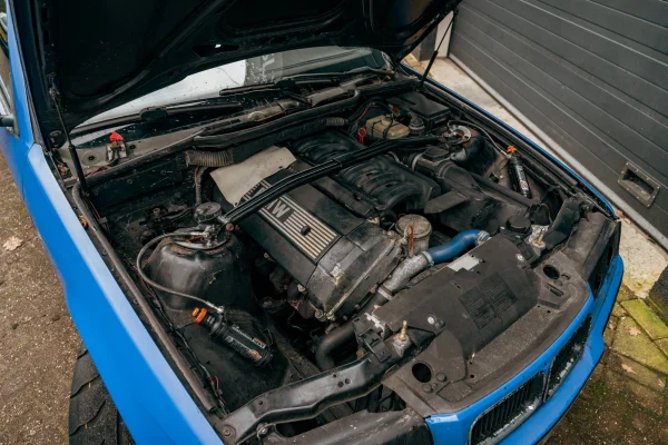 Foto 6 van fotogallerij BMW E36 325i Raceauto uit 1992