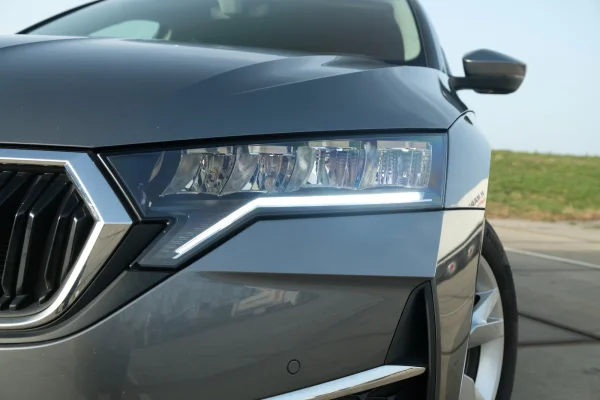 Foto 5 van fotogallerij Skoda Octavia Combi 1.5TSi Edition uit 2024