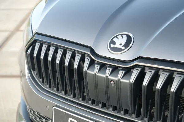 Foto 11 van fotogallerij Skoda Superb Combi 1.5TSi PHEV Sportline uit 2025