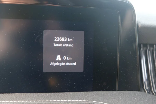 Foto 23 van fotogallerij Skoda Superb Combi 1.5TSi PHEV Sportline uit 2025