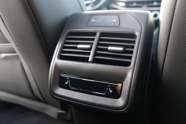 Foto 30 van fotogallerij Skoda Superb Combi 1.5TSi PHEV Sportline uit 2025