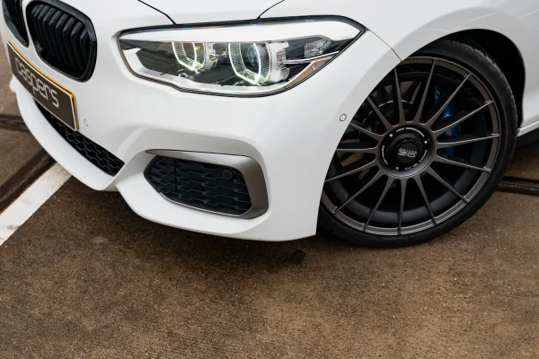 Foto 3 van fotogallerij BMW M140i uit 2018