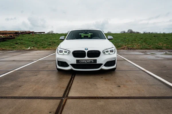 Foto 4 van fotogallerij BMW M140i uit 2018