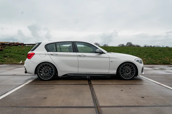 Foto 2 van fotogallerij BMW M140i uit 2018