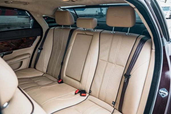 Foto 12 van fotogallerij Jaguar XJL uit 2010