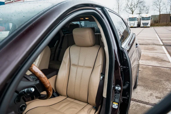 Foto 33 van fotogallerij Jaguar XJL uit 2010