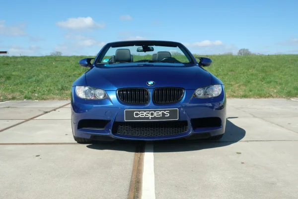 Foto 2 van fotogallerij BMW 325i Cabrio uit 2010