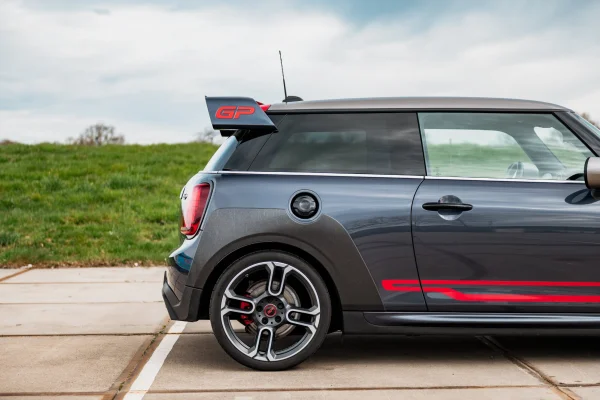 Foto 8 van fotogallerij MINI 2.0 John Cooper Works GP uit 2020