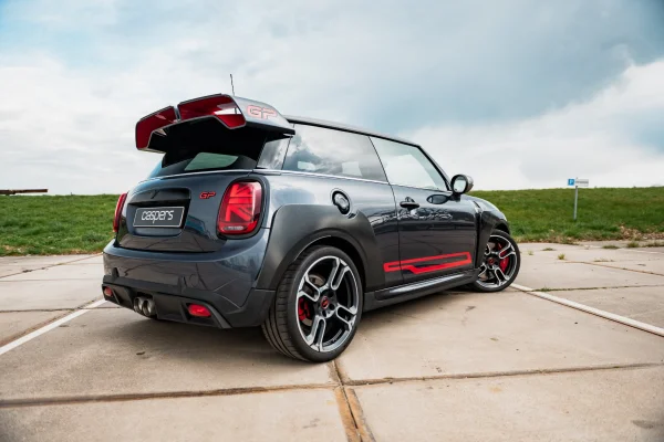 Foto 10 van fotogallerij MINI 2.0 John Cooper Works GP uit 2020