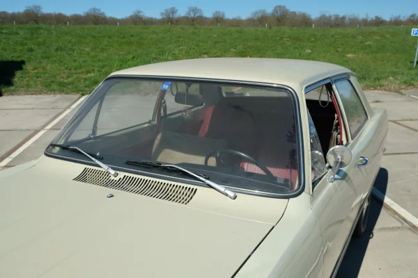 Foto 17 van fotogallerij Opel B Kadett uit 1970