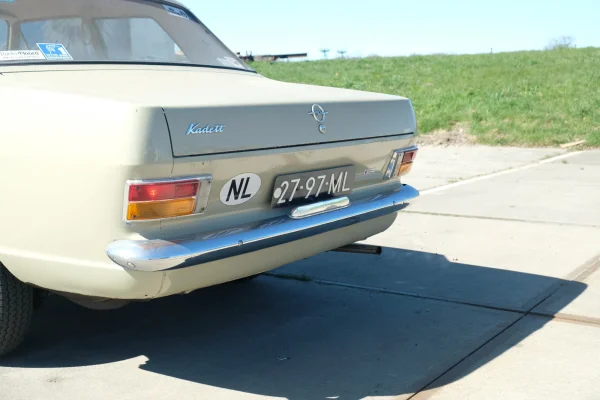 Foto 12 van fotogallerij Opel B Kadett uit 1970